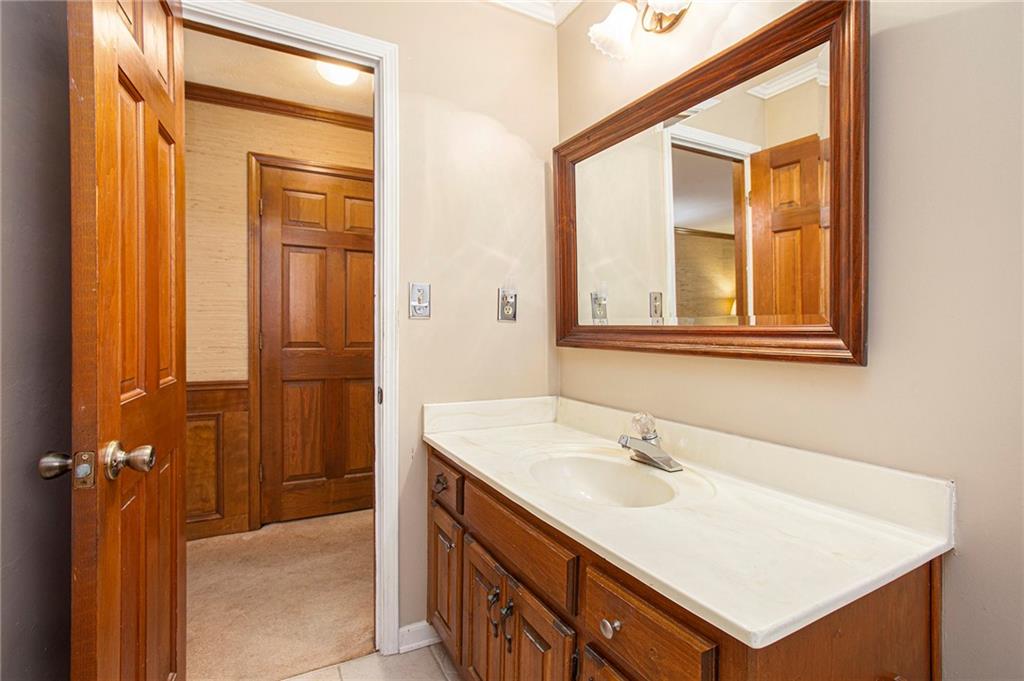 5136 Wentworth Drive, Peachtree Corners, Georgia image 11