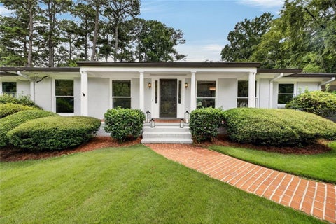 Homes For Sale - 3199 Wynn Drive<br/> Dekalb County, Avondale Estates, GA 30002