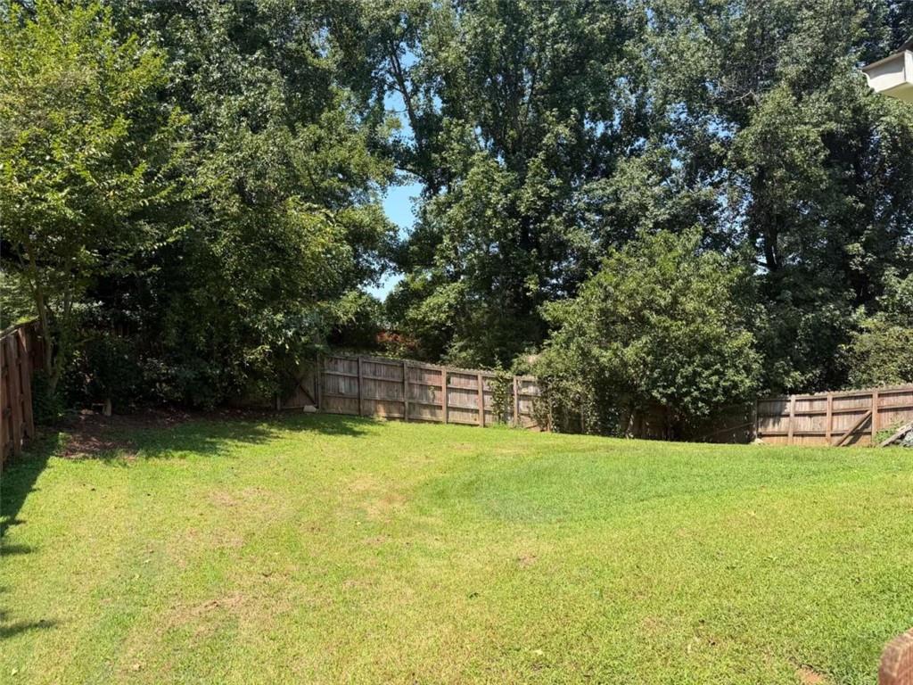 6078 Hillsdale Circle
