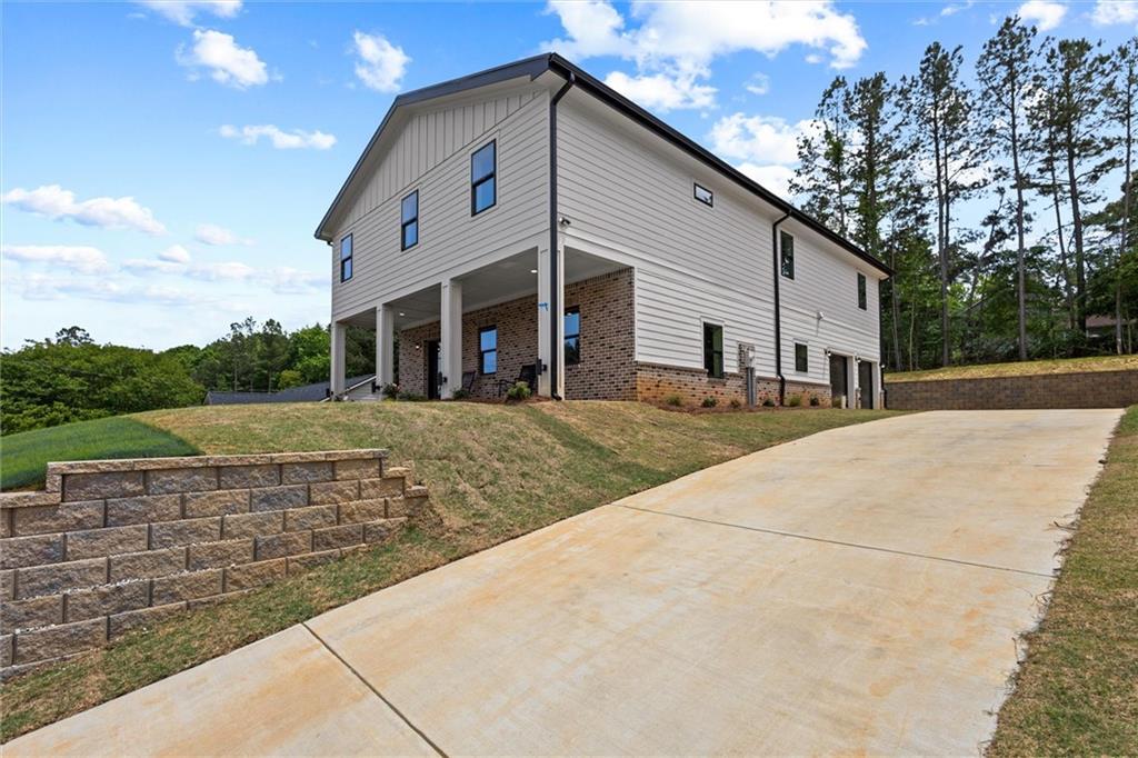 6852 Silver Maple Dr