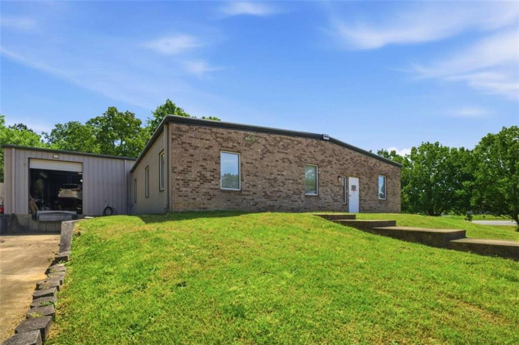 4433 Old Summerville Road