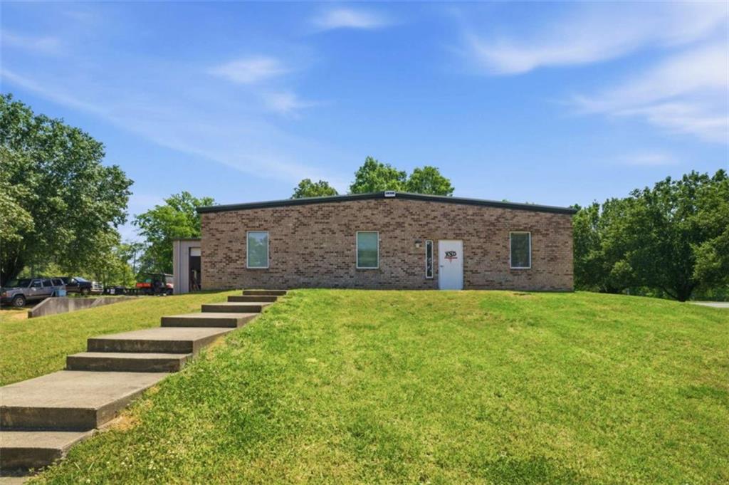 4433 Old Summerville Road