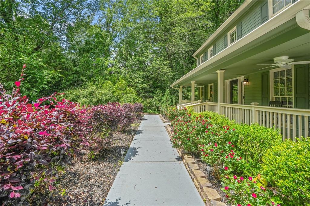 220 Hillswick Court