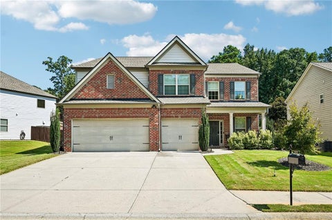 Homes For Sale - 5825 Willow Oak Pass<br/> Cumming, GA 30040
