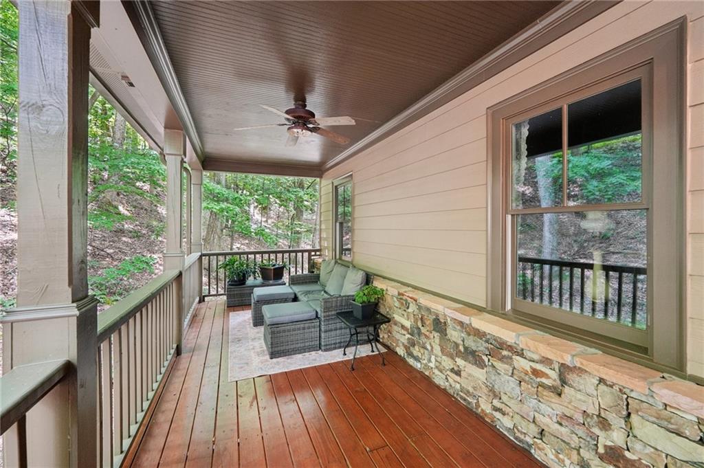 11 Poplar Circle