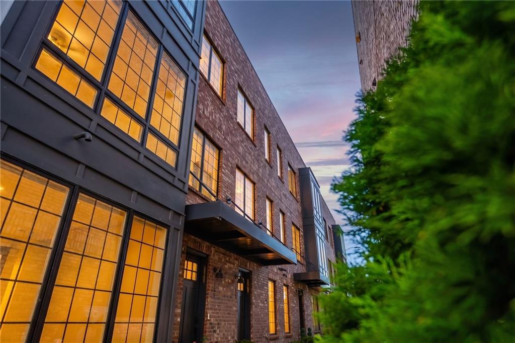 287 Castleberry Hill Walk SW