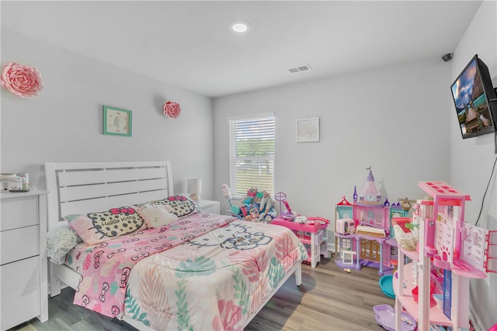 Twin Lakes Ph 2a - Residential Lease
