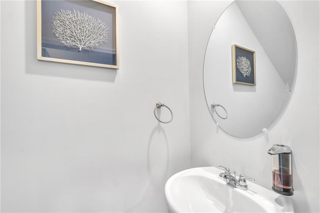 Twin Lakes Ph 2a - Residential Lease
