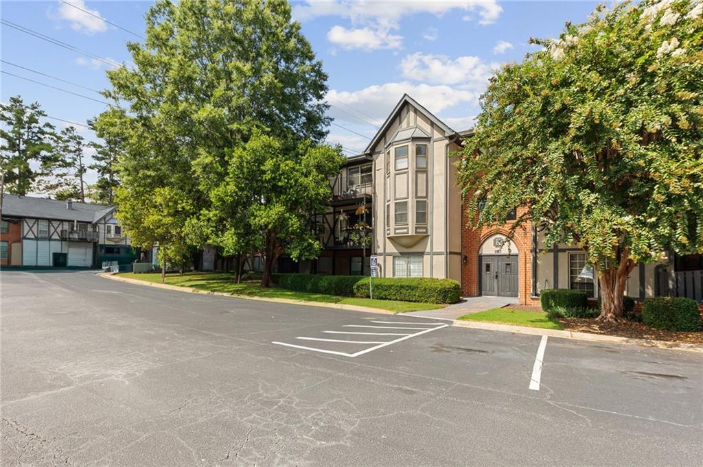6851 Roswell Road K24