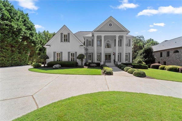 11035 BRADFORD LN, SUWANEE, GA 30024 - Image 689fa3571f2b9883f12fe23d1ba20213/3445320538