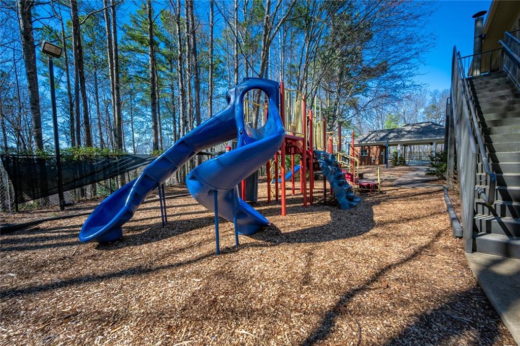 4433 Windsor Oaks Circle, Marietta, Georgia image 39