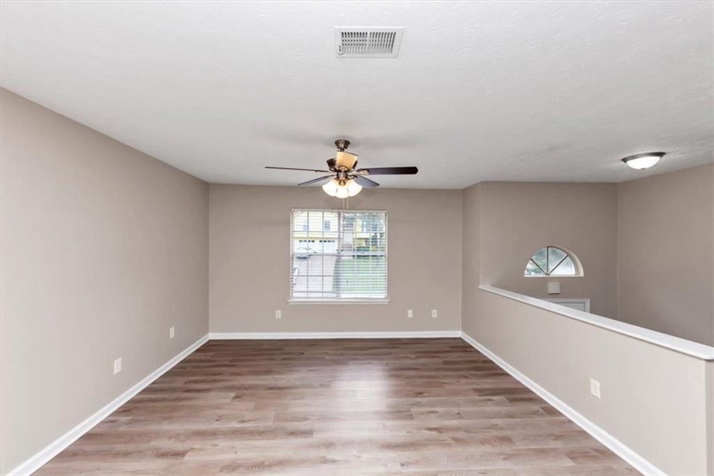 5290 Forest Downs Lane, Atlanta, Georgia image 4