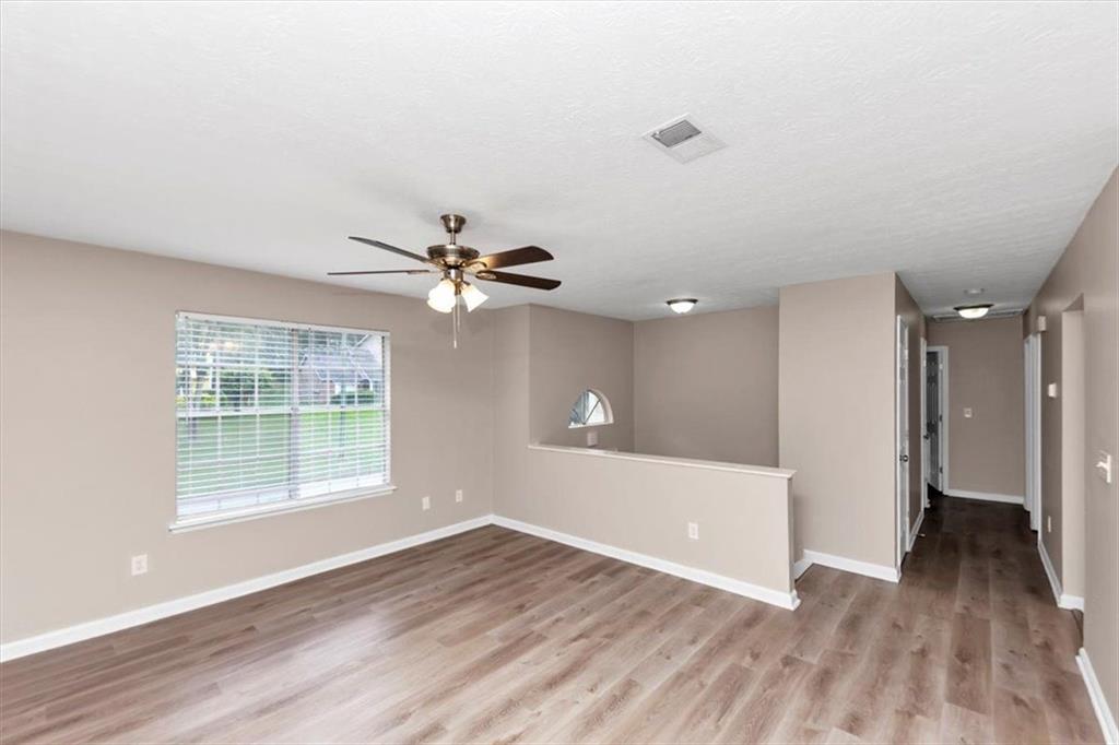 5290 Forest Downs Lane, Atlanta, Georgia image 5