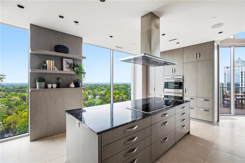 2795 Peachtree Road NE 2601