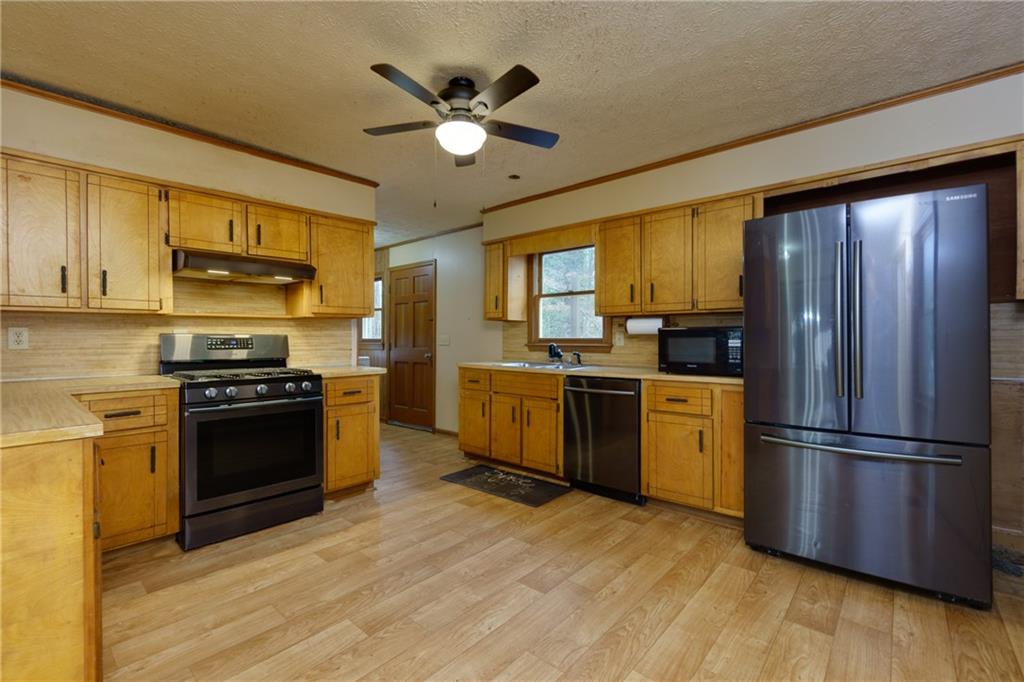 336 Shady Lane Circle, Canton, Georgia image 9