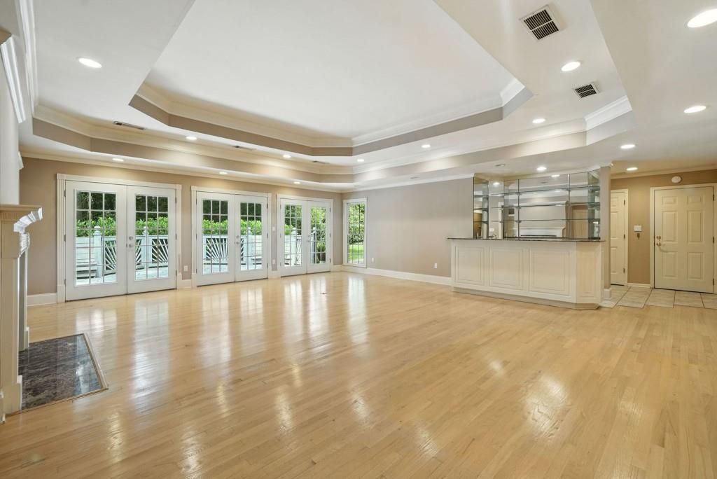 2250 Chrysler Terrace NE