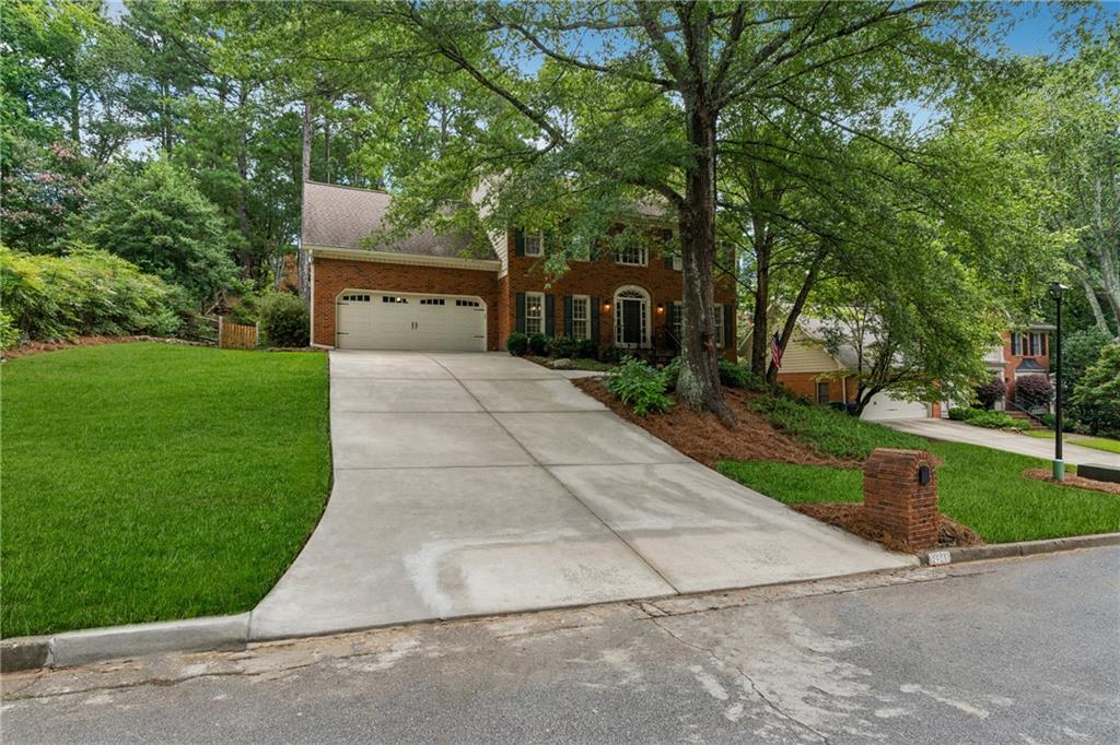 2905 Arborwoods Drive