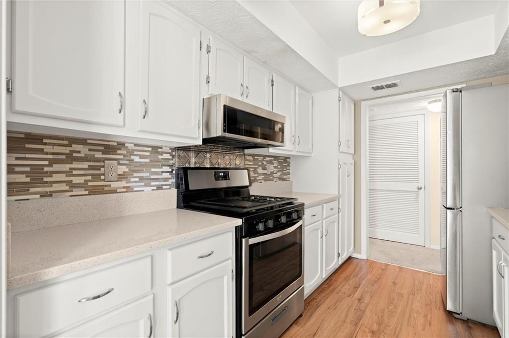 Canyon Point - Residential