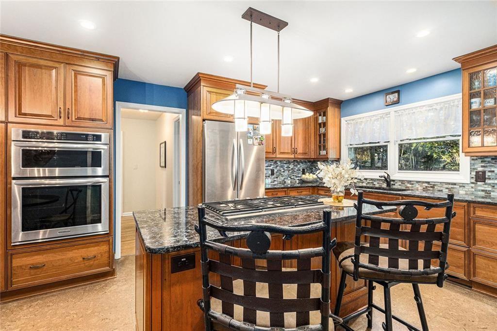 WINDSOR FOREST - Residential