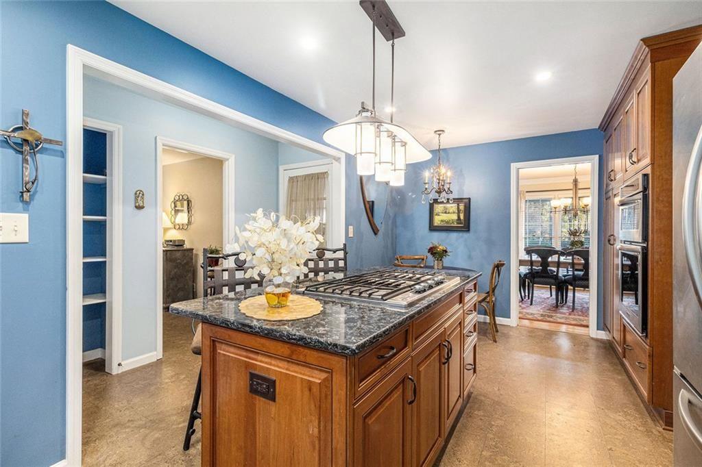 WINDSOR FOREST - Residential