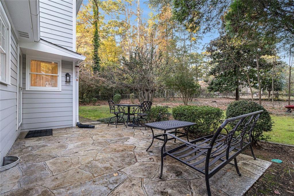 WINDSOR FOREST - Residential