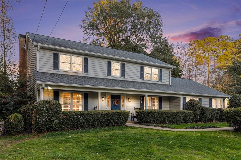 WINDSOR FOREST - Residential