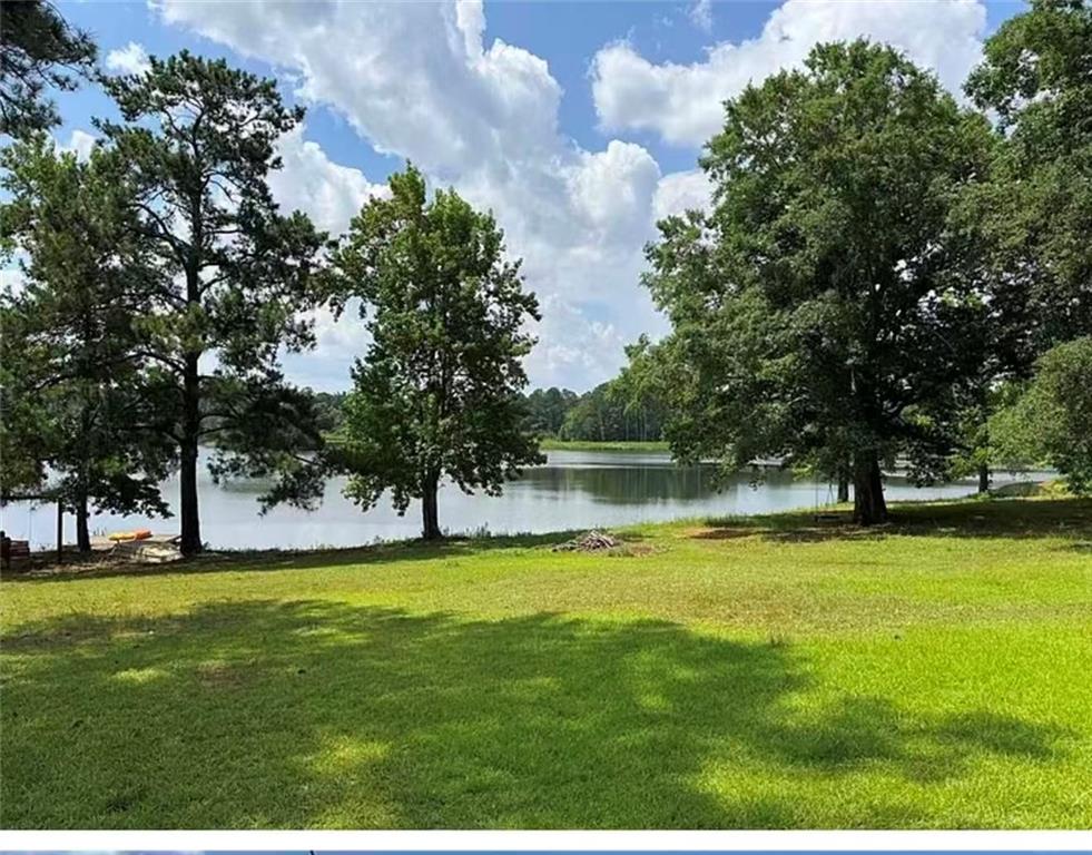 1189 Iris Lake Road