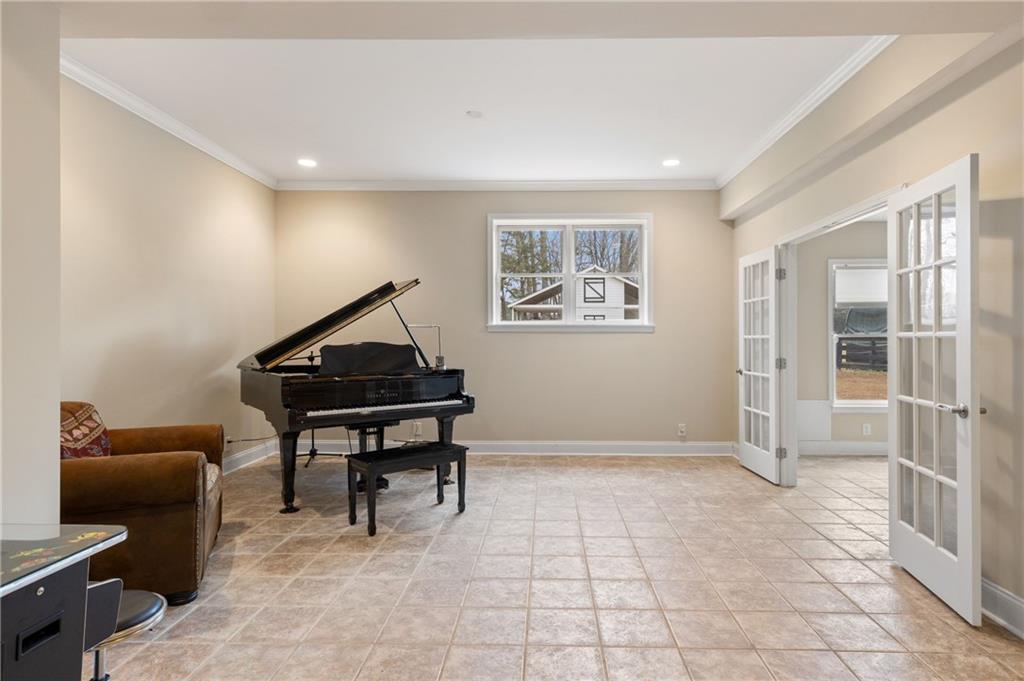 Cumming, Georgia, 30040, United States, 6 Bedrooms Bedrooms, ,5 BathroomsBathrooms,Residential,Active,2042670