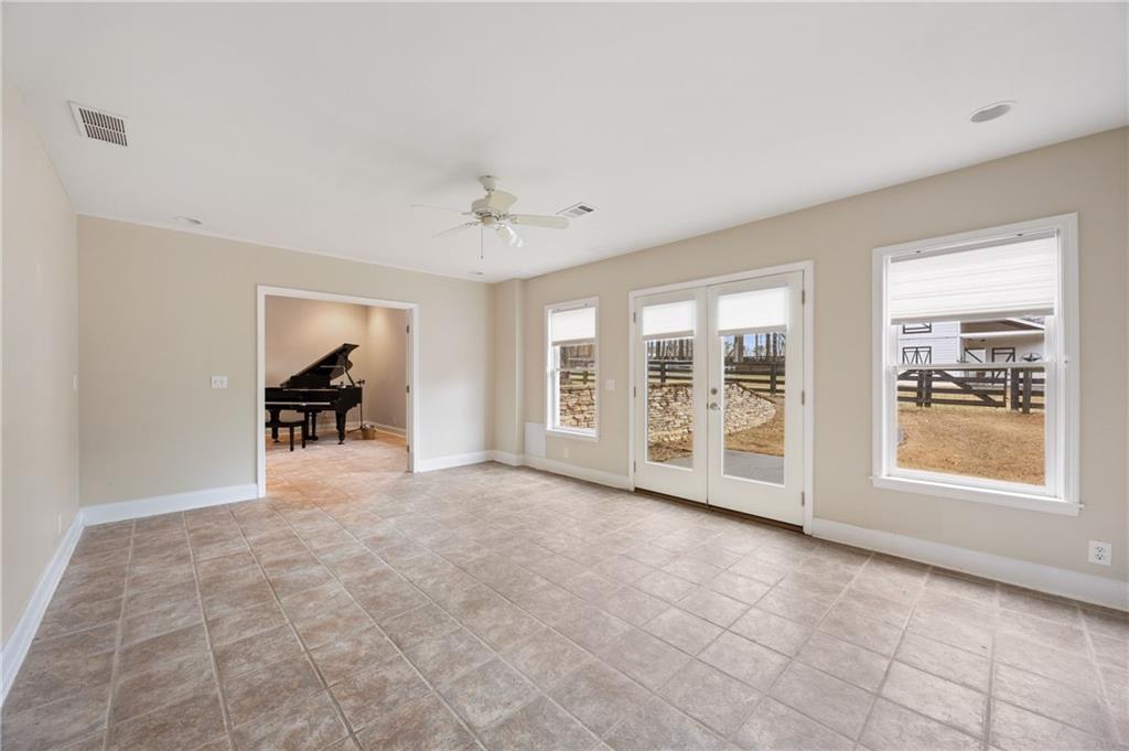 Cumming, Georgia, 30040, United States, 6 Bedrooms Bedrooms, ,5 BathroomsBathrooms,Residential,Active,2042670
