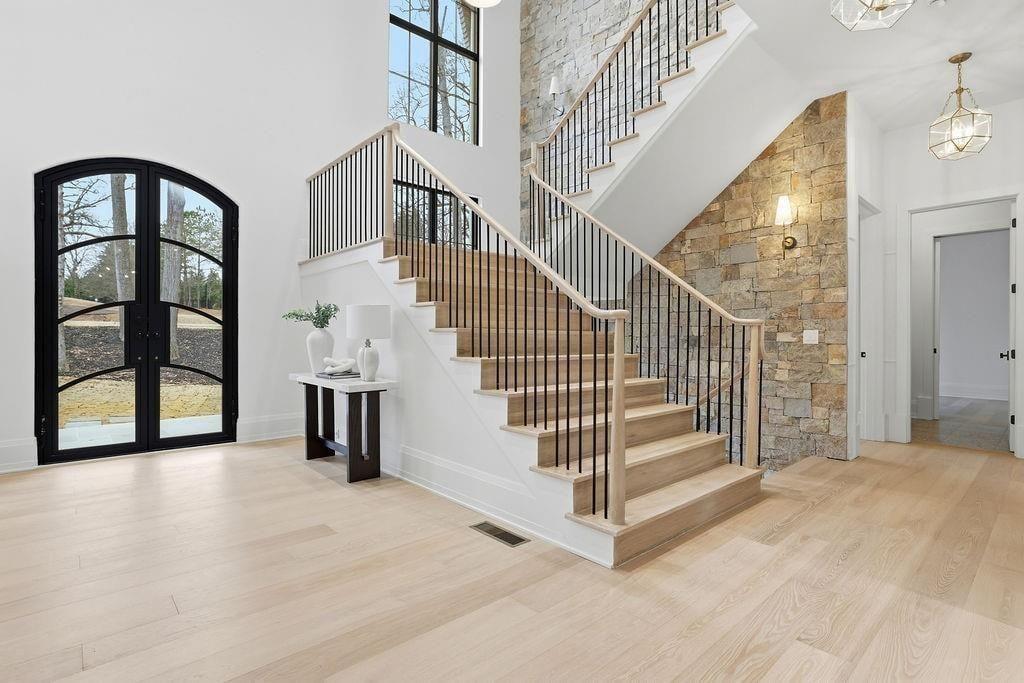 135 Oak Leaf Trail