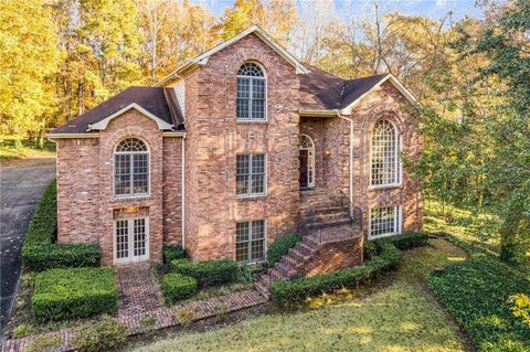 Homes For Sale - 415 Collegiate Drive<br/> Powder Springs, GA 30127