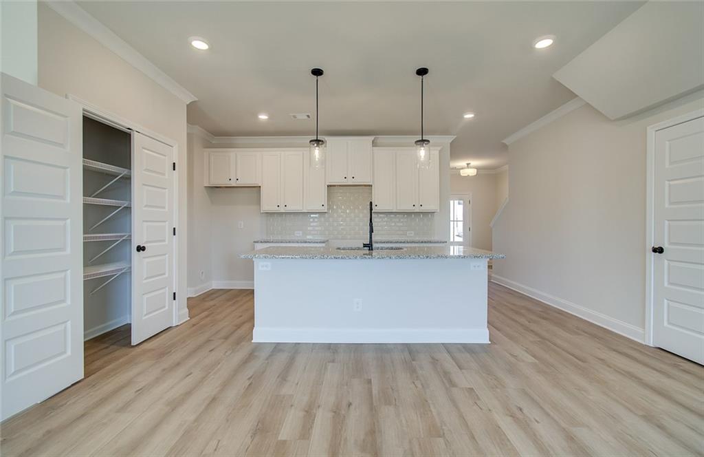 4361 Portsbrook Avenue, Snellville, Georgia image 14