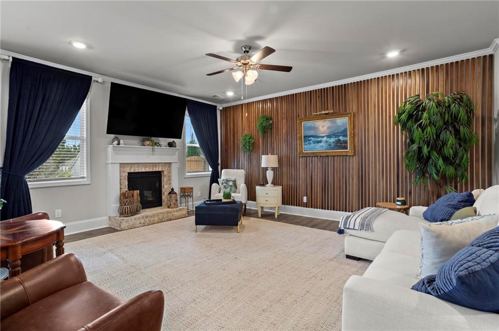 310 Ellenton Place