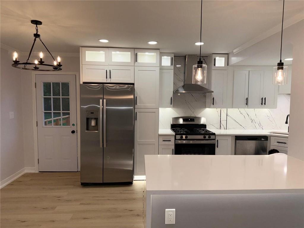 3156 Canary Court