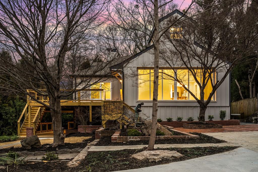 490 Rock Springs Road NE