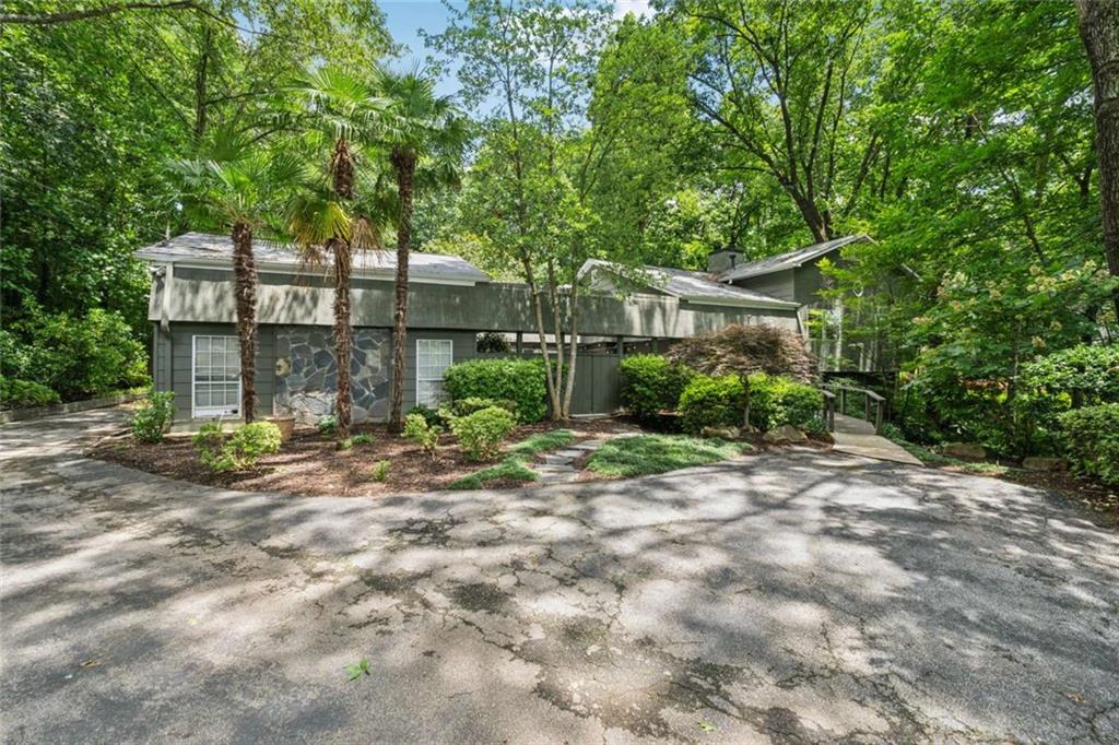 285 Glen Lake Drive
