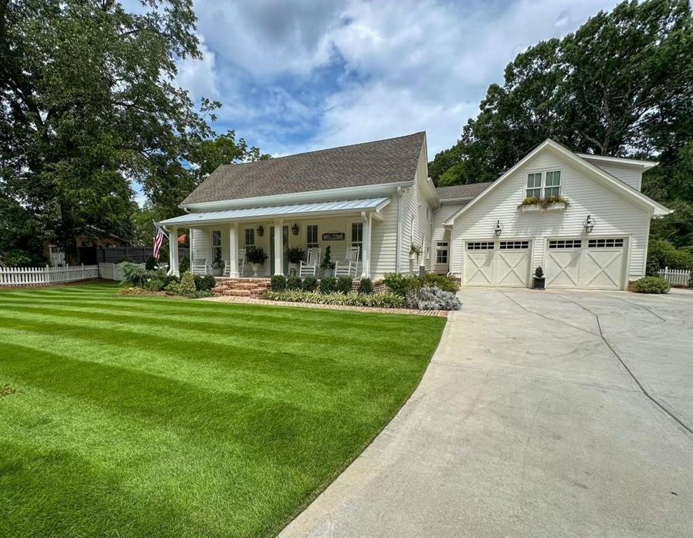 9656 Davis Street, Braselton, Georgia image 3