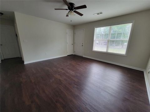 Multifamily For Rent - 9167 Bent Pine Court<br/> Covington, GA 30014