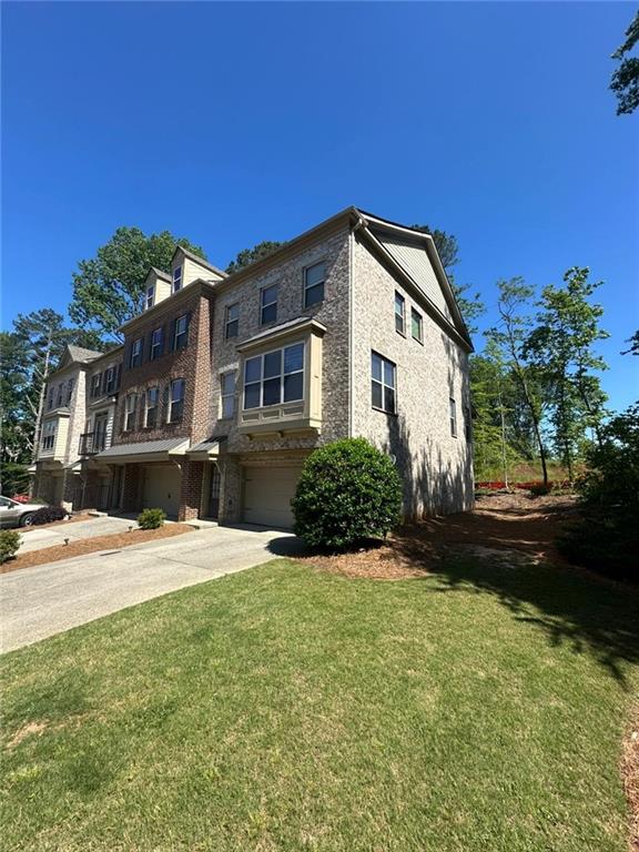 288 Blue Pointe Court