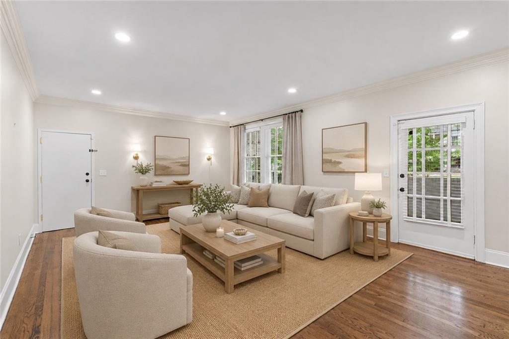 77 Peachtree Memorial Drive NW 2