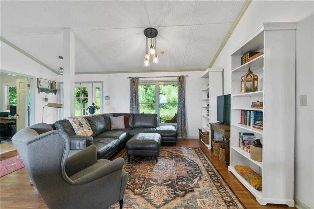 215 Lavender Trail NW