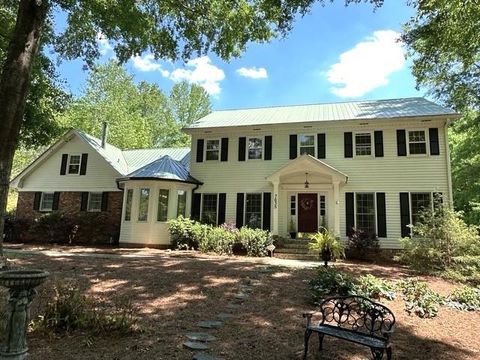 Photo of 7635 Nesbit Ferry Road, Sandy Springs, GA 30350 (MLS # 7752819)