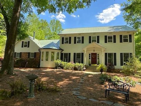 Photo of 7635 Nesbit Ferry Road, Sandy Springs, GA 30350 (MLS # 7752819)