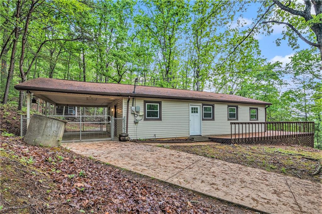725 Bearmeat Spur, Hiawassee, Georgia image 3