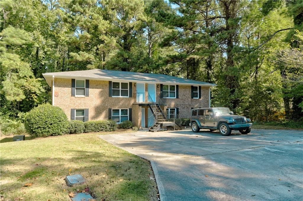 Photo of 559 Evergreen Terrace, Forest Park, GA 30297 (MLS # 7703496)