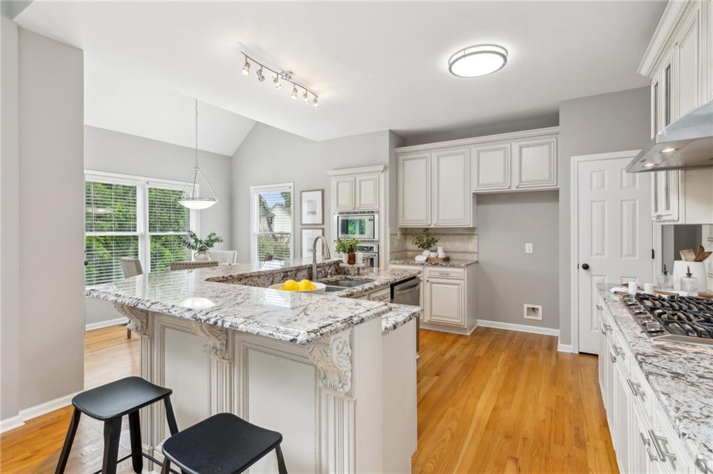 11040 Regal Forest Drive, Johns Creek, Georgia image 15