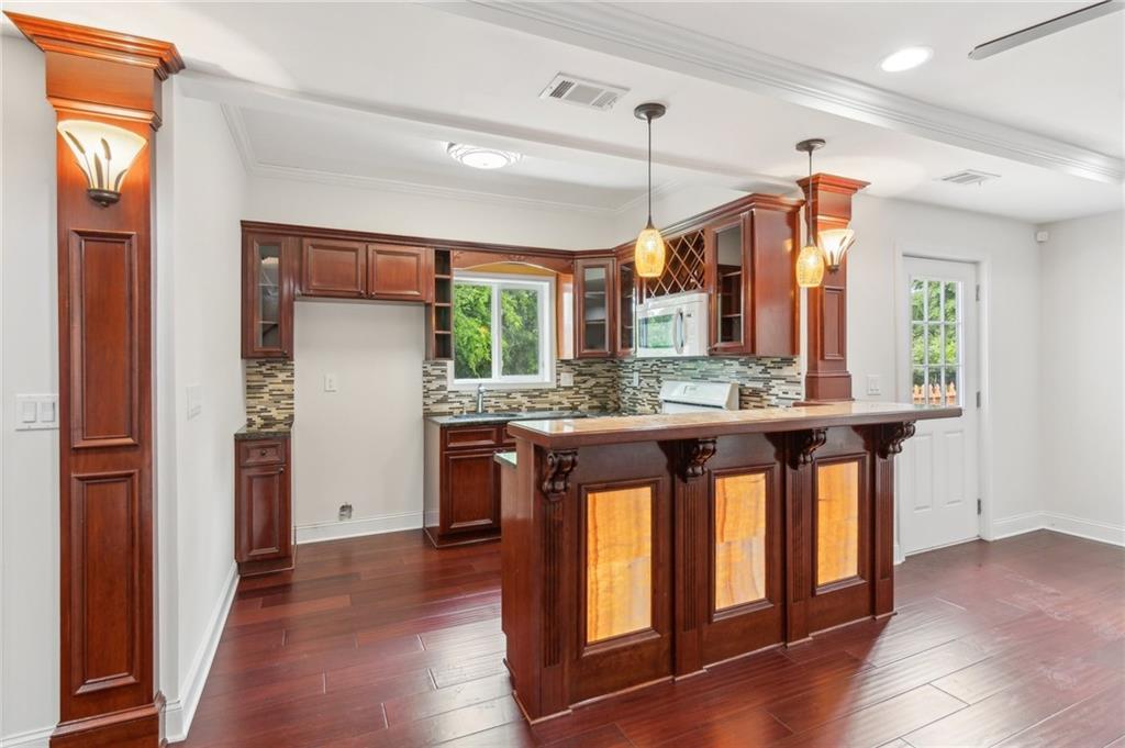 11040 Regal Forest Drive, Johns Creek, Georgia image 34