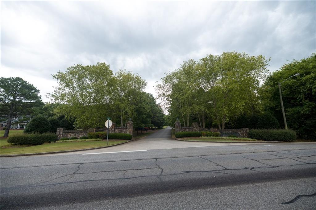 Oakmont Drive, Rome, Georgia image 2