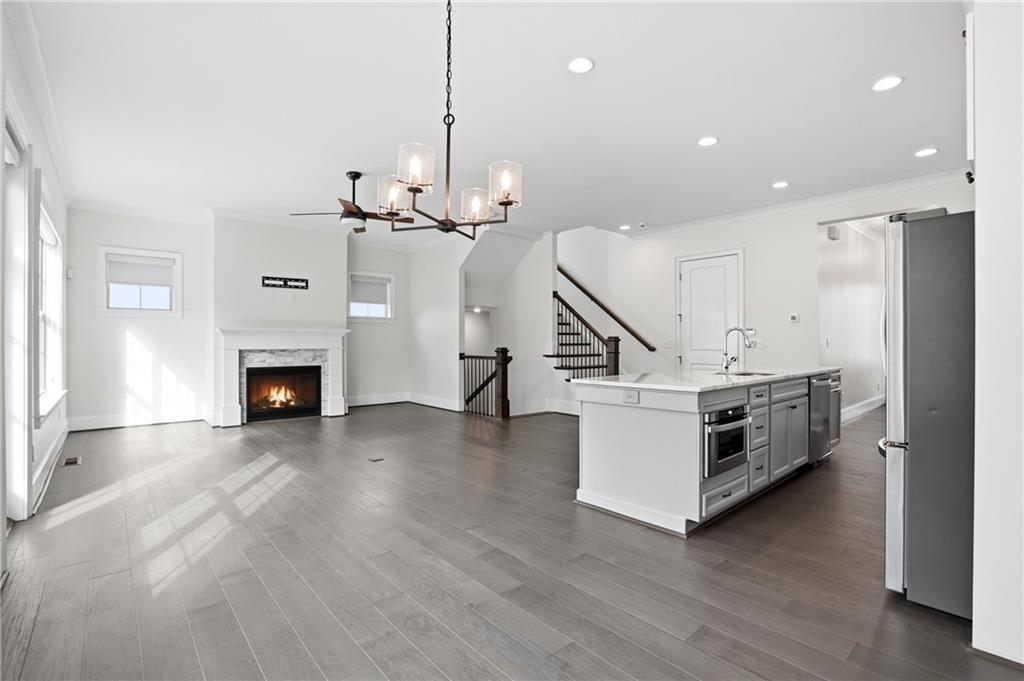 522 Springer Bend NW