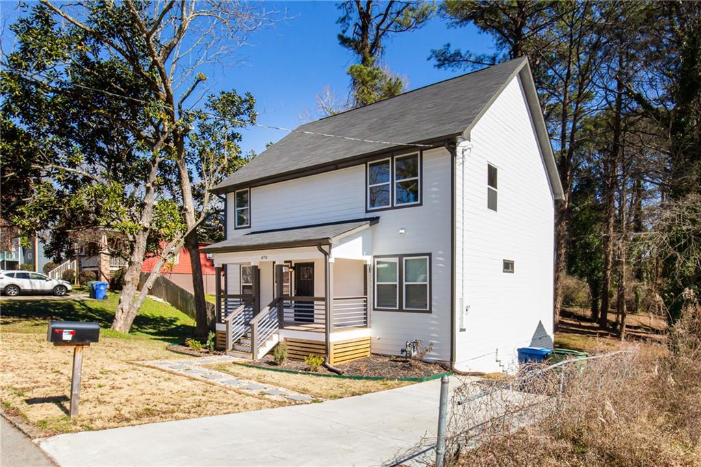 870 GASTON Street SW